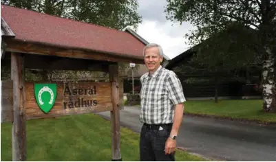  ?? FOTO: ARKIVFOTO ?? Ordfører Oddmund Ljosland møter sterke reaksjoner på at han fjernet et innlegg til støtte for homofili-saken fra Facebook.