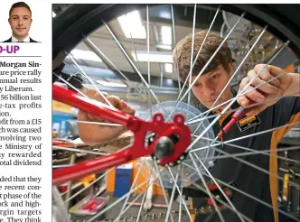  ??  ?? Spoke in the wheel: Halfords fell as it said cyclists don’t replace their bikes often enough