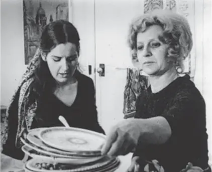  ??  ?? Jeni Thornley and Joan Jansen in Film for Discussion.