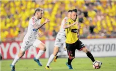  ?? /EFE ?? La ida de los cuartos de final entre Barcelona y Santos se saldó con un 1-1 la semana pasada en Guayaquil.