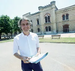  ??  ?? La promessa Il futuro sindaco Federico Sboarina nel giorno in cui promise, in campagna elettorale, lo stop al project per l’Arsenale