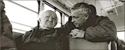  ?? PHOTO: FLASH 90 ?? Sharon talks to David Ben Gurion during a bus ride along the Israeli army positions on the Egyptian border