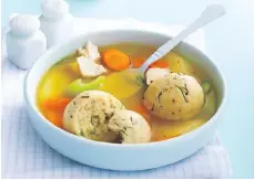  ??  ?? Matzo Ball Soup