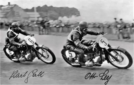  ??  ?? Left: A signed print of a shot featuring Otto Ley (number 5) and Karl Gall (6) racing BMW 500 Type 255 Kompressor­s at the 1936 Swedish GP