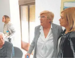  ?? // EP ?? Pilar Marín, hasta ahora alcaldesa de Villaverde de Guadalimar, y Carmen Picazo, coordinado­ra del partido naranja en Castilla-La Mancha