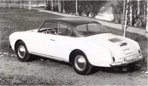  ??  ?? Below right: Responding to customer demand, Beutler introduced this roomier twodoor on the VW chassis in 1954. It was standardis­ed for a small series of similar coupés