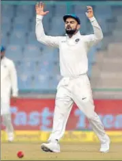  ?? AP ?? ▪ India captain Virat Kohli reacts after Ajinkya Rahane (not in picture) dropped a catch in the slips on Monday.