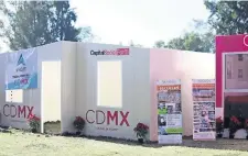  ??  ?? El gobierno capitalino construirá 341 viviendas progresiva­s en Xochimilco para las familias que resultaron afectadas por el sismo.
