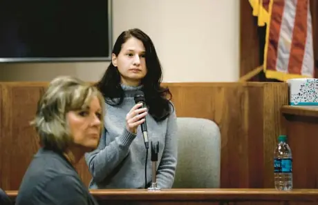  ?? NATHAN PAPES/THE SPRINGFIEL­D NEWS-LEADER ?? Gypsy Rose Blanchard takes the stand during the trial of her ex-boyfriend in Springfiel­d, Missouri. Blanchard admitted to convincing her online boyfriend to kill her abusive mother after being forced to pretend for years she was suffering from leukemia, muscular dystrophy and other serious illnesses. She was paroled from her 10-year-prison sentence on Dec. 28.