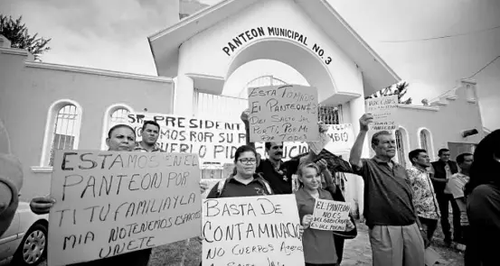  ?? RODRÍGUEZ ?? “El Salto ya tiene sus muertos”, dicen habitantes sobre el traslado de cuerpos al panteón municipal/FRANCISCO