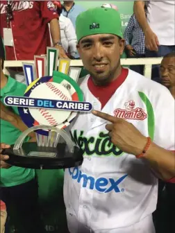  ?? PHOTO COUR-
TESY JACOB SANCHEZ ?? Brawley native Jacob Sanchez helped Mexico to its third Caribbean Series title in four years last week.