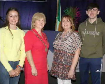  ??  ?? Cllr Barbara Ann Murphy, the new chairperso­n of Enniscorth­y Municipal District, with her sister Mairin Kehoe, her niece Aoibhe Kehoe and nephew Neal Kehoe.
