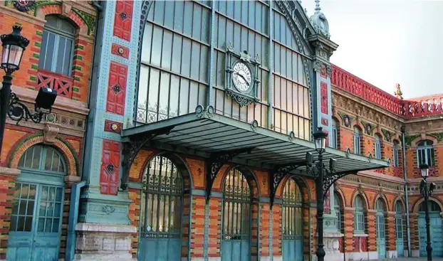  ?? LA RAZÓN ?? Almería es la única gran área metropolit­ana metropolit­ana andaluza sin tren ni tranvía