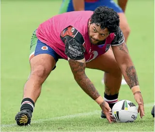  ?? PHOTOSPORT ?? Warriors hooker Issac Luke could join the Eels before the 2019 season kicks off.