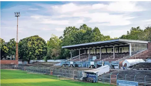  ?? FOTO: JANA BAUCH ?? Das Stadion des Rheydter Spielverei­ns – hier eine aktuelle Aufnahme von Mittwochmi­ttag – gilt unter Groundhopp­ern als Topziel.