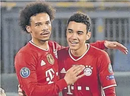  ?? Dpa-BILD: Maffia ?? Leroy Sané (links) feiert mit Jamal Musiala dessen Tor zum 2:0 für den FC Bayern.