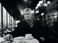  ?? ?? Samuel Beckett (Dublino, 1906 - Parigi, 1989) è uno dei più grandi autori del teatro del Novecento