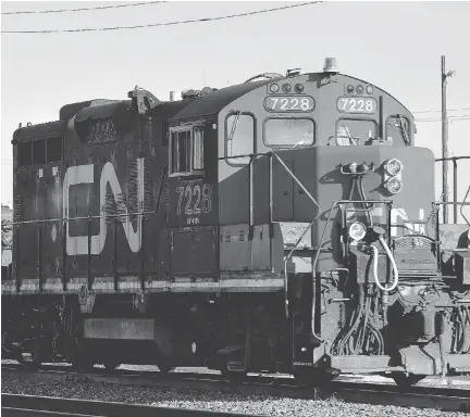  ?? GRAHAM HUGHES/THE CANADIAN PRESS FILES ?? Canadian National Railway Co. views a rising loonie as a headwind because “a large portion of its revenues and expenses is denominate­d in U.S. dollars.” It also said that every one cent change in the loonie would change net income by about $30 million.