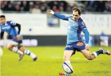  ??  ?? Pour leur retour dans le Top 14, les Castrais Antoine Tichit, Robbie Ebersohn, Yannick Caballero et Benjamin Urdapillet­a ont un grand défi à relever face à un Racing 92 lancé sur une excellente dynamique. Photos Icon Sport