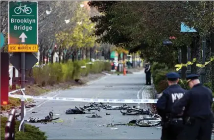  ??  ?? L’auteur présumé de l’attentat à New York, un Ouzbek de 29 ans, planifiait son attaque depuis des semaines.