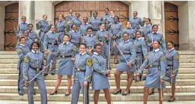  ?? CADET HALLIE H. POUND/U.S. ARMY VIA AP ?? Black female cadets pose at West Point.