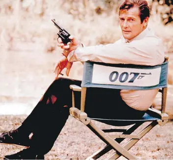  ?? PHOTOS: UNITED ARTISTS ?? British actor Roger Moore takes a break while shooting Live and Let Die in the U.S.