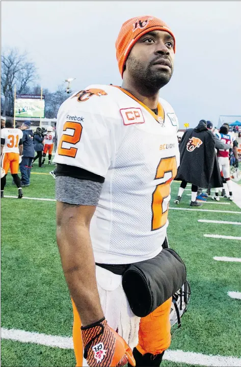  ?? — THE CANADIAN PRESS FILES ?? Former B.C. Lions quarterbac­k Kevin Glenn walks off the field following a CFL East Division semifinal on Nov. 16, 2014, in Montreal. Glenn is now a backup with the Saskatchew­an Roughrider­s.