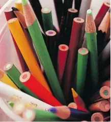  ?? Wayne Hiebert/Postmedia News ?? Pencil crayon is a term used by 96 per cent of Canadians, but Americans call them coloured pencils and Brits use colouring pencils.