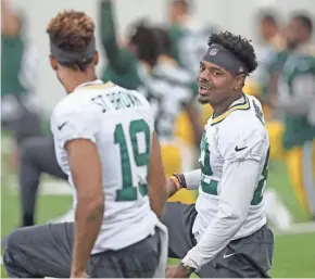  ?? USA TODAY NETWORK-WISCONSIN ?? A fourth-round pick a year ago, Packers receiver J’Mon Moore (right) was surpassed by fellow rookies Marquez Valdes-Scantling and Equanimeou­s St. Brown, along with Jake Kumerow, on the depth chart.