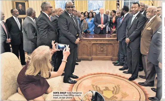  ??  ?? SOFA SNAP Aide Kellyanne kneels on Oval Office couch, inset, on her phone