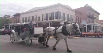  ??  ?? Horse carriage is one of many side attraction­s in Old Sacramento