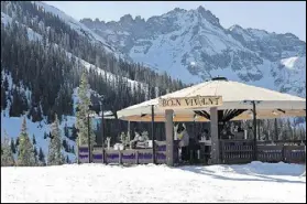  ?? RANDALL WEISSMAN/CHICAGO TRIBUNE/TNS ?? The Bon Vivant at Telluride Ski Resort puts a luxurious twist on the skier’s outdoor picnic lunch — just one of the refined touches at the top notch resort.