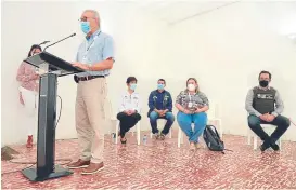  ?? Foto Cortesía. ?? El alcalde Jairo Yáñez presentó el plan de intervenci­ón a los líderes de la Comuna 9./