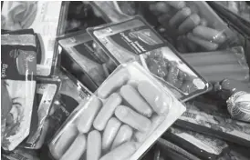  ??  ?? Cold meat products removed from the shelves of a shop in Johannesbu­rg recently. AFP