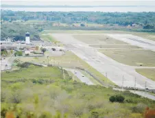  ?? Archivo ?? “AERO CIUDAD”. La Cámara de Comercio de Ponce y Sur de Puerto Rico presentó su propuesta para la reapertura del Aeropuerto Mercedita de Ponce.