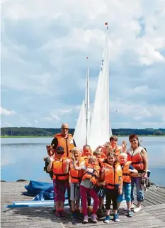  ?? Foto: Nicola Sonntag ?? Stolze „Kapitäne“am Bad Wörishofer Stausee.