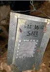  ??  ?? This old food safe in Hut Cave was used by Forest Service rangers based at Gouland Downs Hut.
