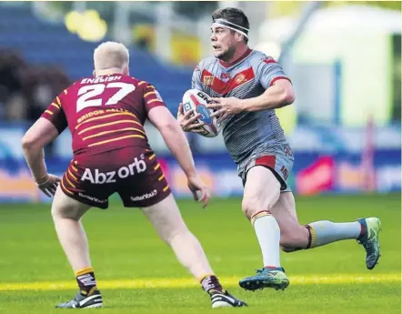  ?? Photo Pascal Rodriguez ?? Les coéquipier­s de Rémi Casty restaient sur une belle série. Mais face à Huddersfie­ld, ils n’ont pu confirmer, sur une pelouse qui leur avait pourtant réussi il y a quelques semaines en Cup.