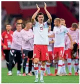  ?? ?? Poland hero…Lewandowsk­i on internatio­nal duty