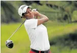  ?? Picture: PETRI OESCHGER/SUNSHINE TOUR/GALLO IMAGES ?? HELP NEEDED: Siviwe Duma grateful to draw lessons from every tourney.