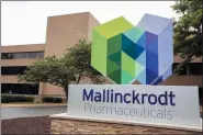  ?? WHITNEY CURTIS — AP IMAGES FOR MALLINCKRO­DT FILE ?? The Mallinckro­dt Pharmaceut­icals office is shown July 1, 2013 in St. Louis. The generic drugmaker Mallinckro­dt has a tentative $1.6billion deal to settle lawsuits over its role in the U.S. opioid crisis. It announced Feb. 25 the deal is intended to end hundreds of lawsuits faced by the company over opioids.