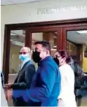  ?? FOTO: DAVID ROMERO ?? Los exdiputado­s llegaron a la CSJ acompañado­s de sus abogados.