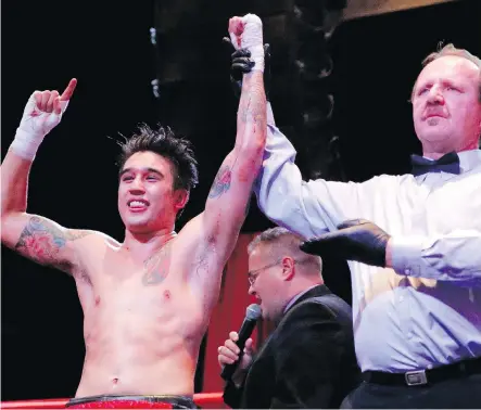  ?? MIKE DREW ?? Calgary welterweig­ht Steve Claggett has been turning skeptics into believers over the past couple of years, winning the North American Boxing Associatio­n and Canadian title belts. He’ll face Danny O’Connor on Saturday night for the WBC Silver...