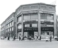  ??  ?? RETAIL LANDMARK White Furnishing - London Road/Stubbingto­n Avenue in the early 1960’s