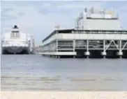  ?? REUTERS ?? Poljski LNG terminal Swinoujsci­e