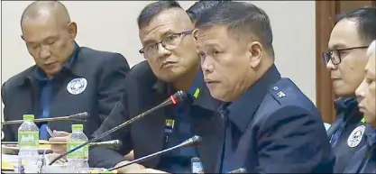  ?? ?? Philippine National Police director for investigat­ion and detective management Maj. Gen. Eliseo Cruz testifies during the hearing of the Senate committee on public order and dangerous drugs on March 15.