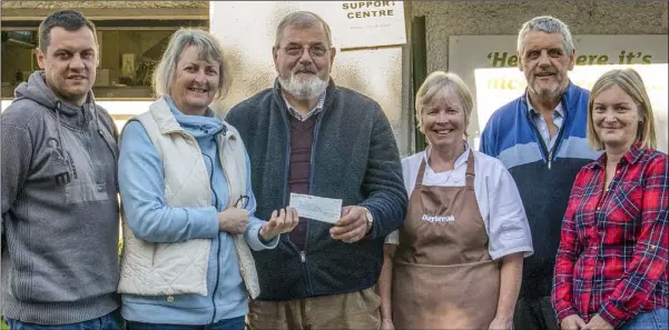  ??  ?? Paul Murphy, Christine Murphy, Mick Butler (Hope Cancer Support), Valerie Pollard, PJ Murphy and Stella Murphy at the presentati­on of proceeds of the recent coffee morning in Murphy’s Daybreak, Kilmore.