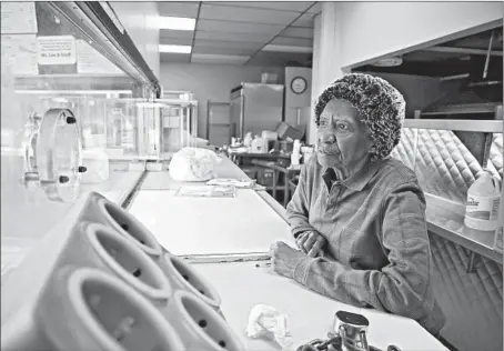  ?? TERRENCE ANTONIO JAMES/CHICAGO TRIBUNE PHOTOS ?? Lee Hogan, 75, opened her restaurant in September 1998, using savings from her 31 years as a waitress at Gladys Luncheonet­te in Bronzevill­e. “My intention was always to open up a place for myself,” Hogan said.