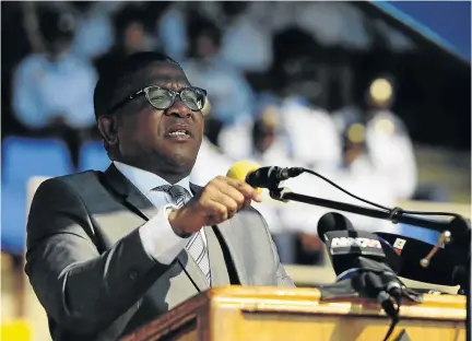  ?? /THULANI MBELE ?? Police Minister Fikile Mbalula addressing police members for the first time in Pretoria after he was appointed as the new minister in President Jacob Zuma’s cabinet reshuffle last week.