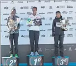  ??  ?? El primer puesto del podio de la 38ª Maratón de Valencia Trinidad Alfonso EDP estuvo copado en lo más alto por atletas etíopes.